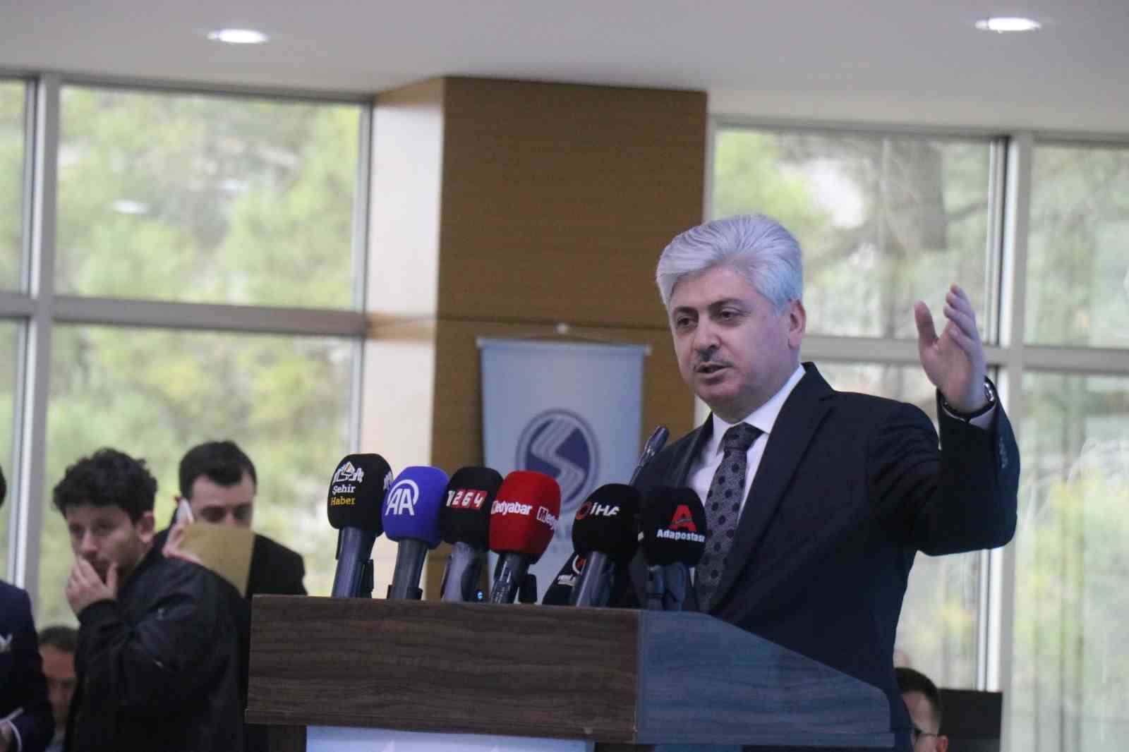 Sapanca Gölü’nün geleceği akademik çalıştayda masaya yatırıldı
