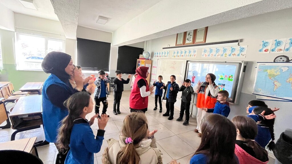 Şaphane MYO’dan sosyal sorumluluk etkinliği
Şaphane MYO’dan sosyal sorumluluk etkinliği