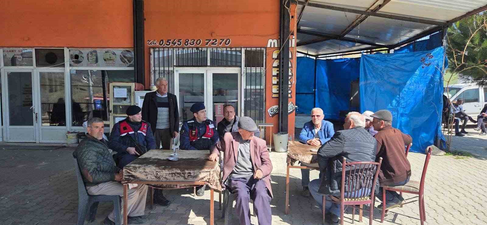 Şaphane’de vatandaşlara Trafik Kanunu’nda yapılan değişiklikler anlatıldı
