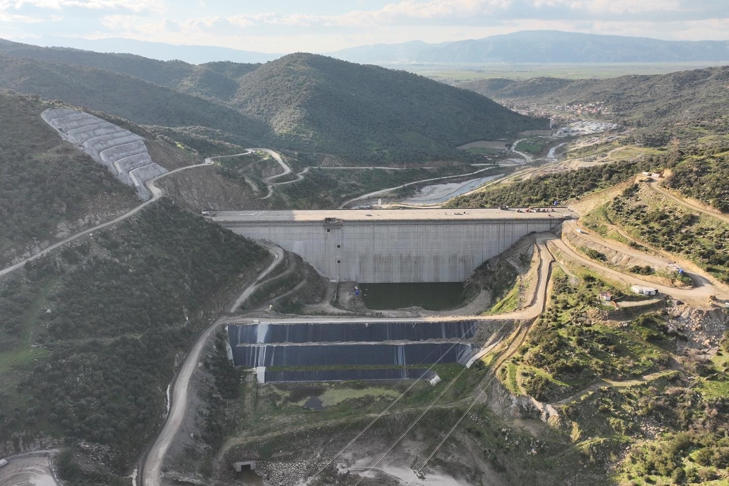 Sarıçay Barajı’nda incelemelerde bulunuldu
