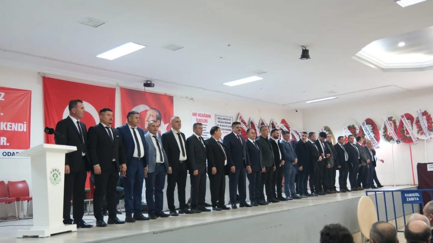 Sarıgöl Esnaf ve Sanatkarlar Odası Olağan Genel Kurulu’nda Emrah Eroğlu 4. kez güven tazeledi
