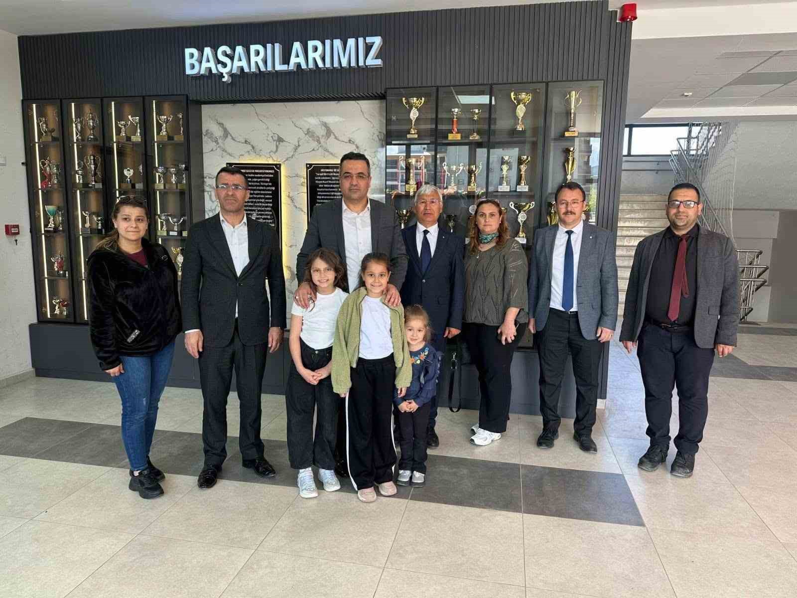 Sarıgöl’de Kaymakam Dalak öğrencilerle bir araya geldi
