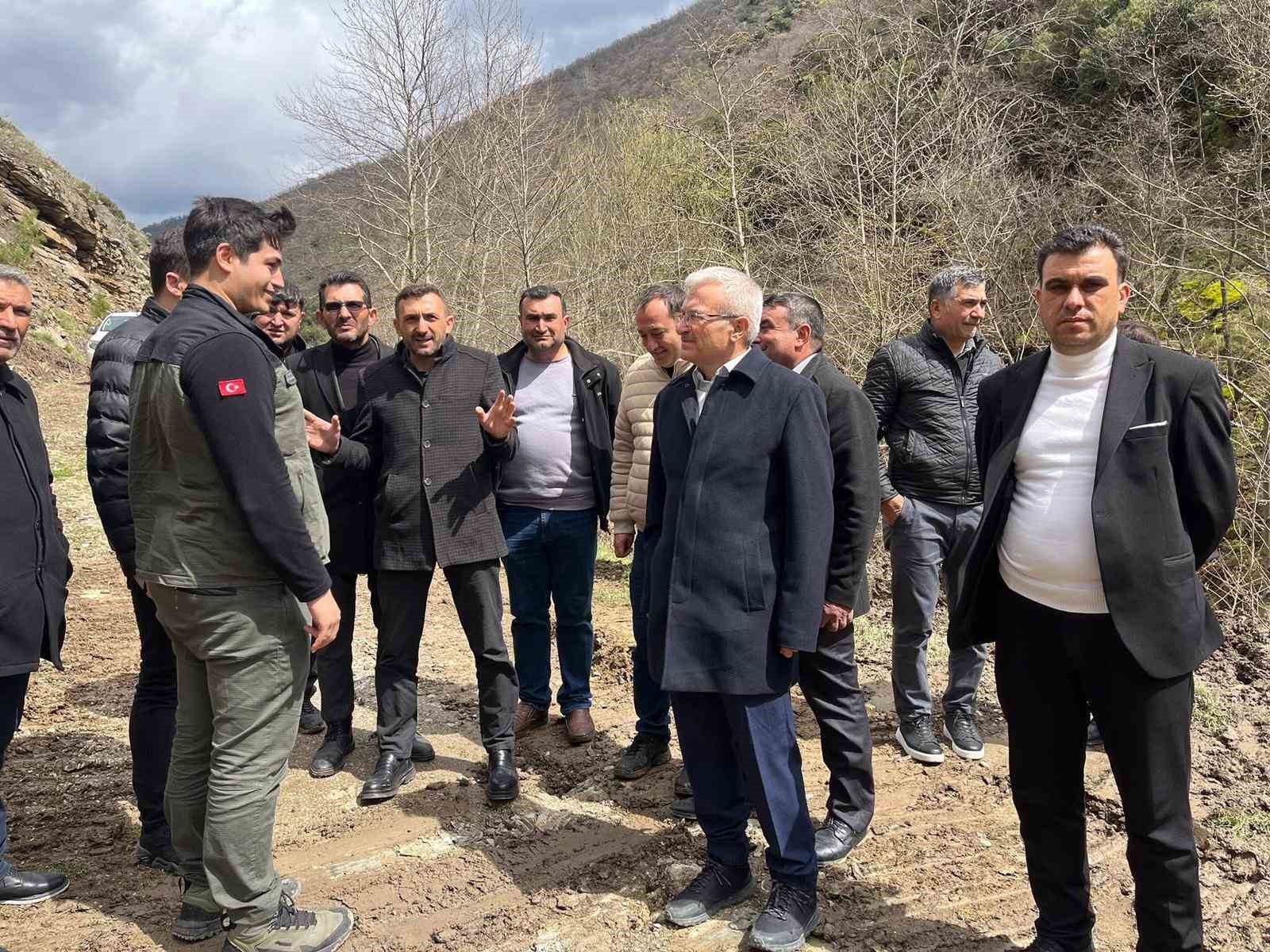 Sarıgöl’de yeni orman yolu ulaşımı rahatlatacak
