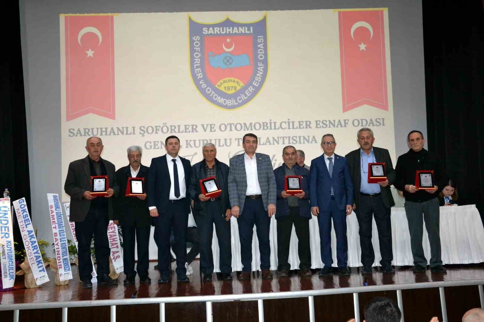 Sarıhanlı Şoförler Odasında Başkan Bilek güven tazeledi
