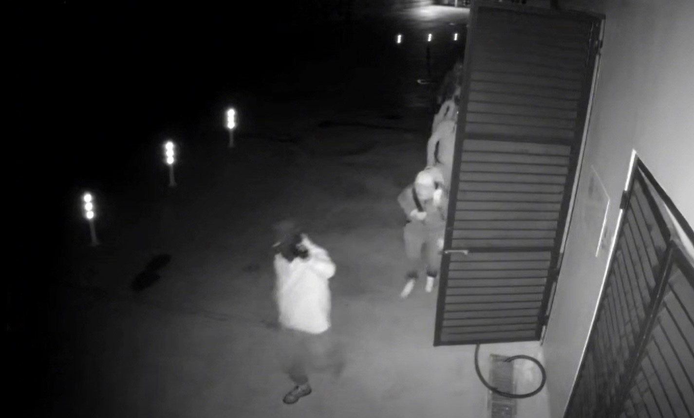 Saruhanlı’daki fabrika soygunu güvenlik kameralarına yansıdı
