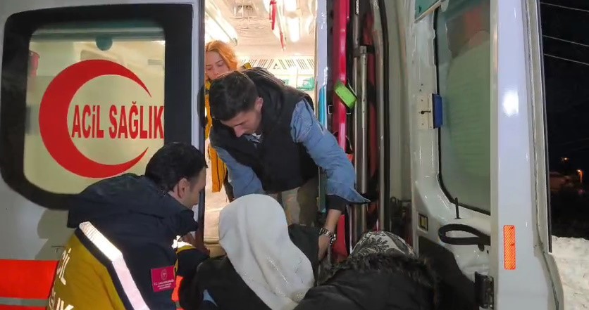 Sason’da kar nedeni ile mahsur kalan hasta kurtarıldı
