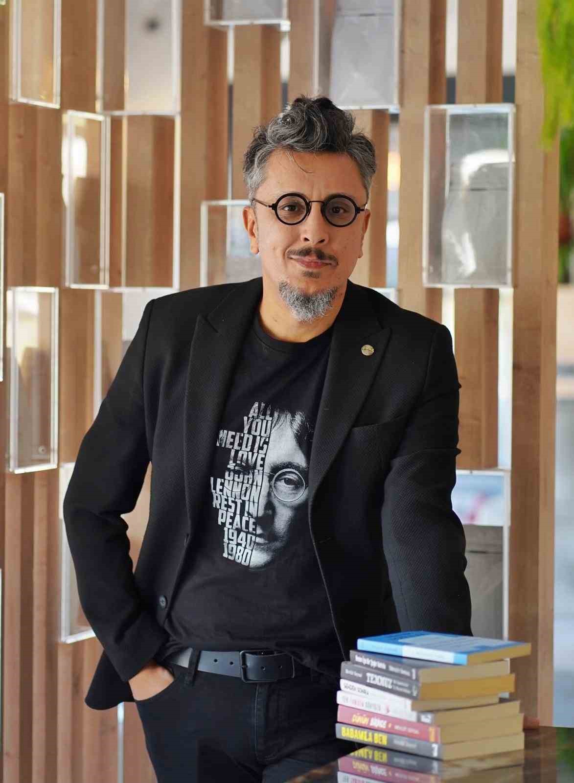 ’Satu Mare’de Dinle Beni’ okuyucu ile buluştu
