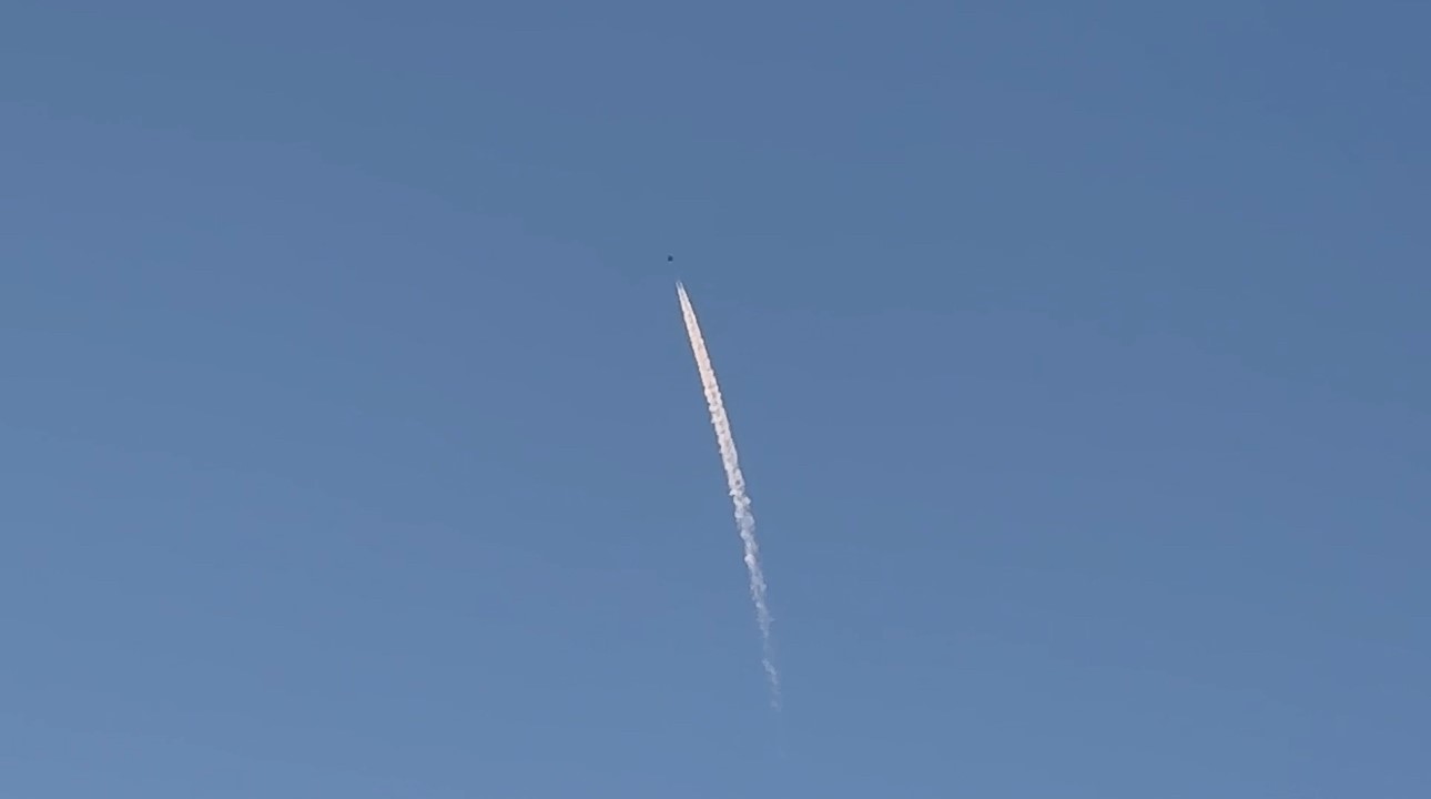 Savaş uçaklarından sınırda devriye uçuşu
