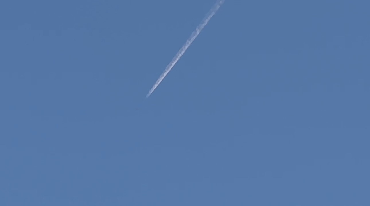 Savaş uçaklarından sınırda devriye uçuşu
