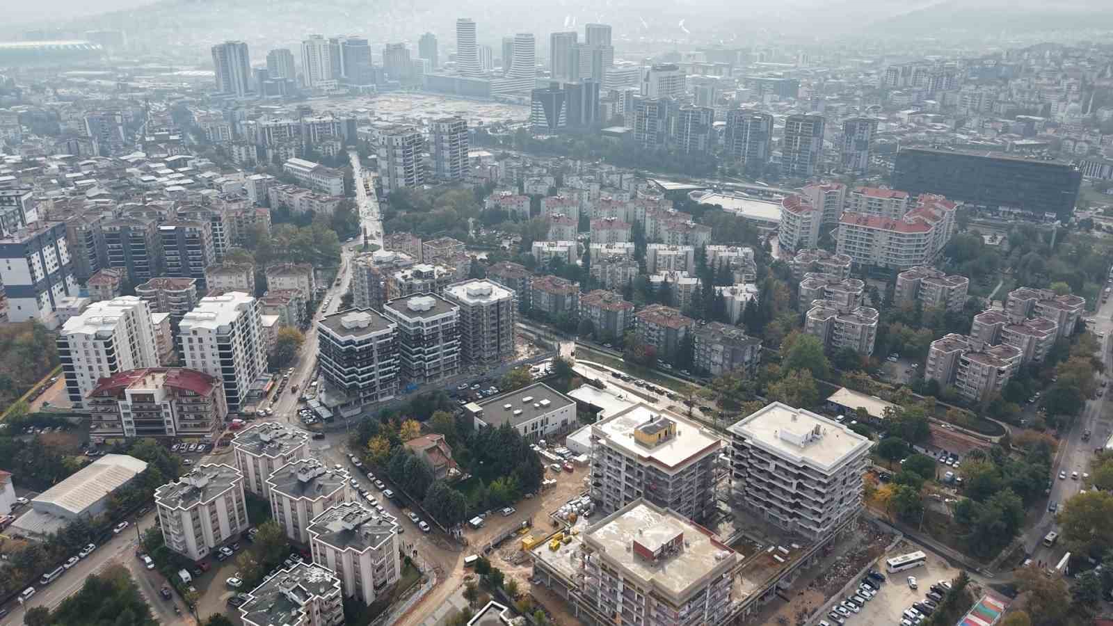 Savaşlar yatırımları Türkiye’ye çevirdi
Savaşlar yatırımları Türkiye’ye çevirdi