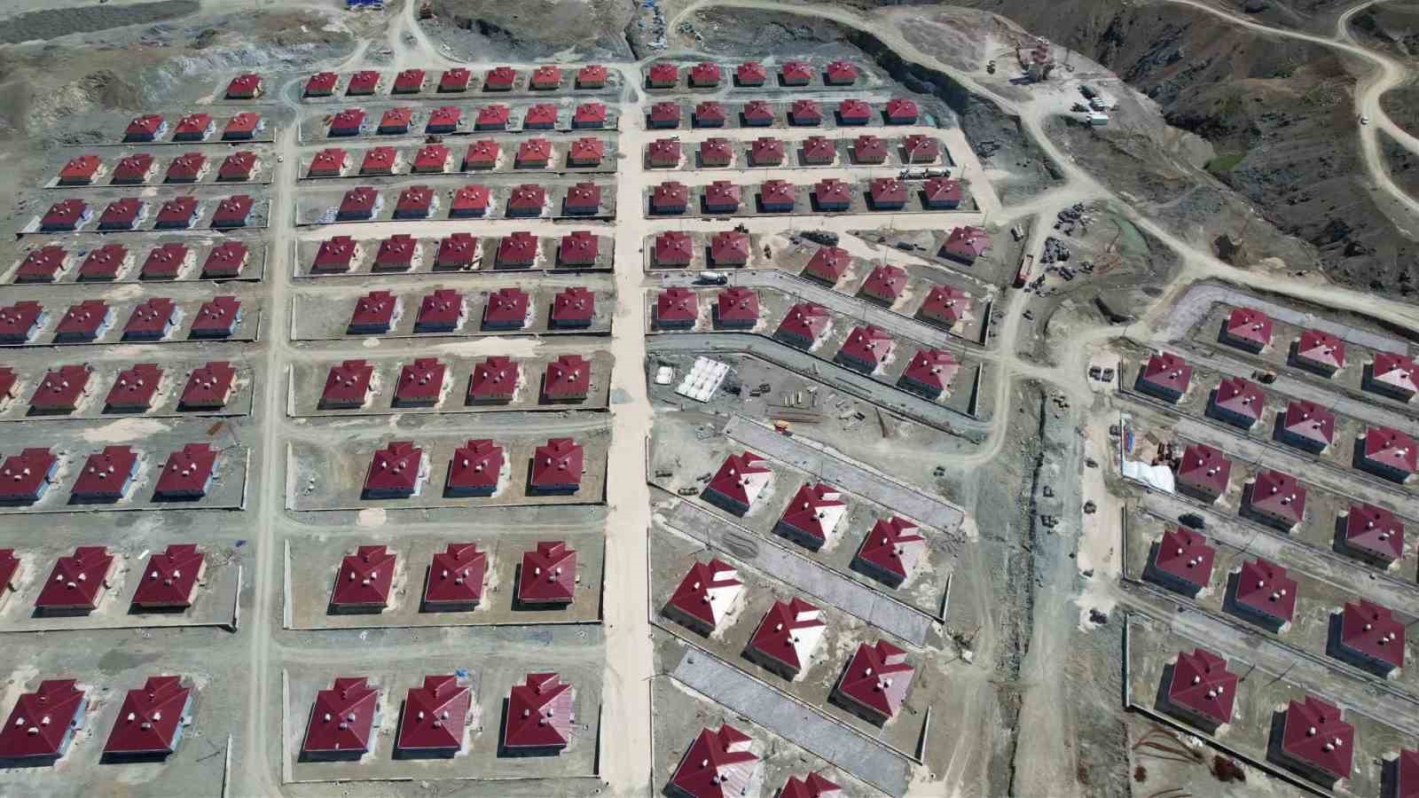 Savran konutlarında sona gelindi
