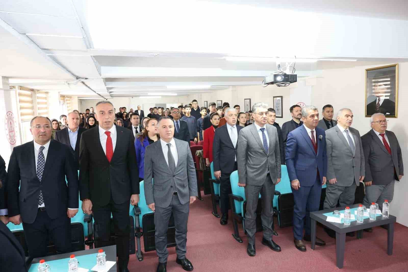 Savunmadan sanata: Genç tasarımlar ödül töreni
