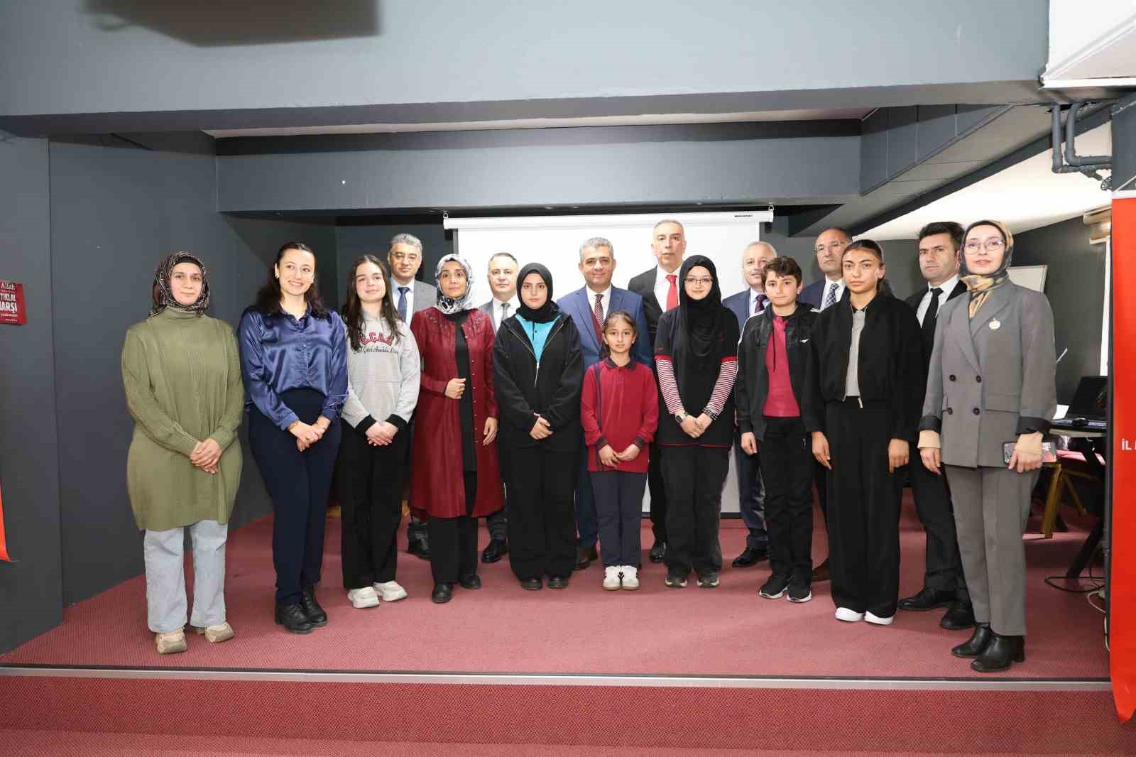 Savunmadan sanata: Genç tasarımlar ödül töreni
