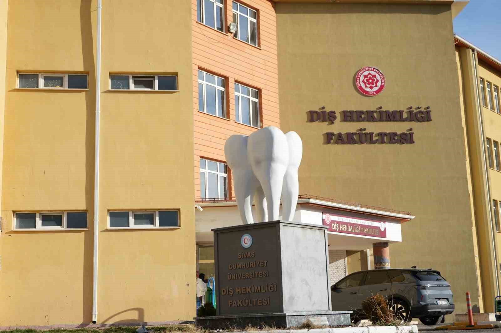 SCÜ Diş Hekimliği Fakültesi, Koşullu Akreditasyon almaya hak kazandı
