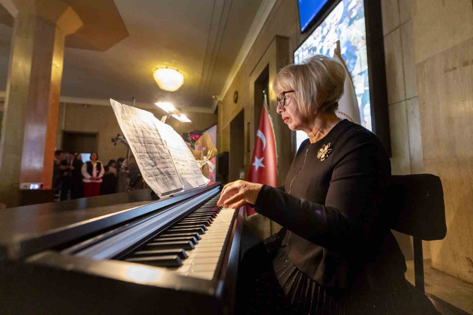 Seçer: "Mersin’in değerlerini ortaya çıkarmak zorundayız"
