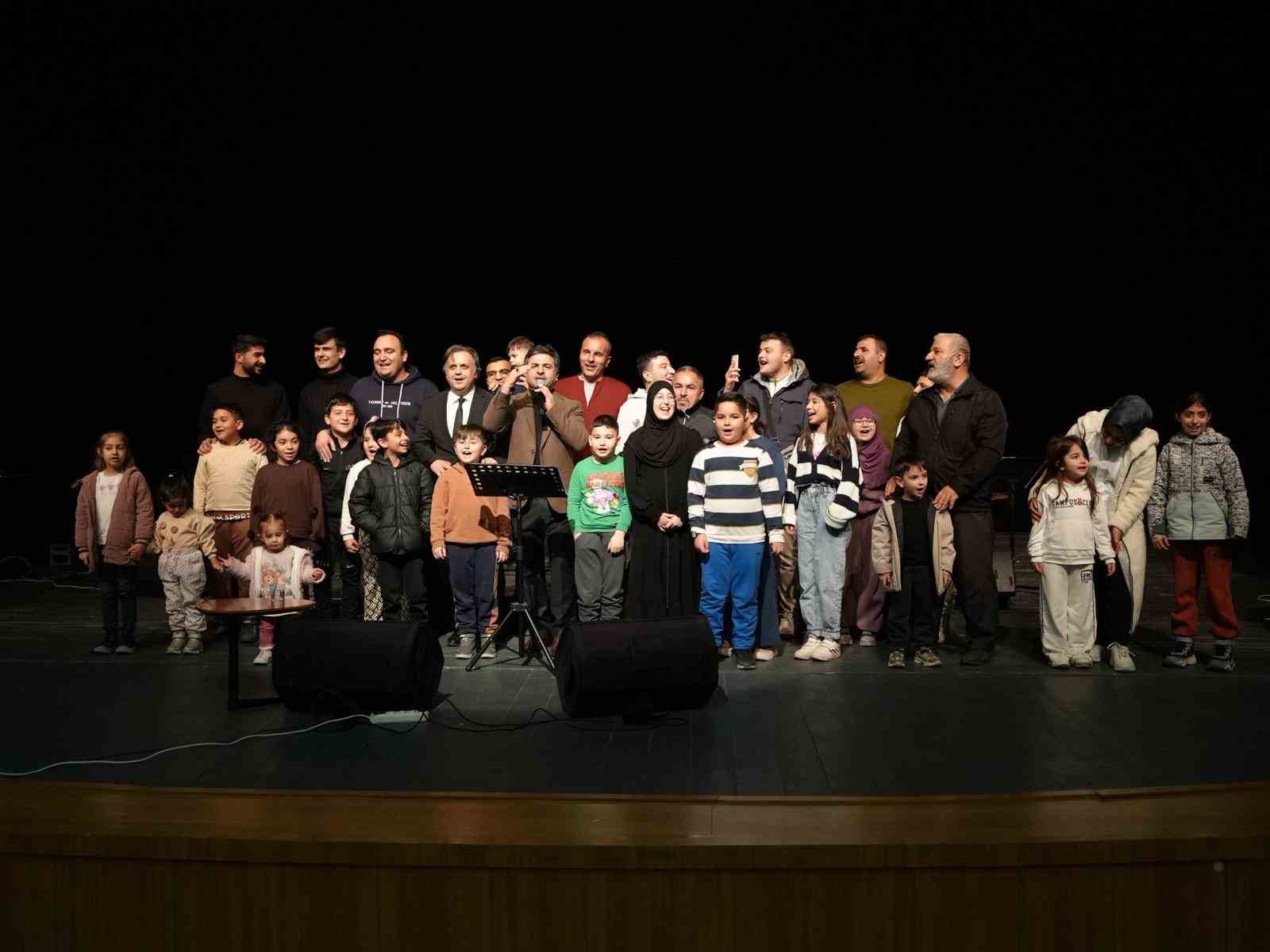 Sedat Uçan ilahi ve tasavvuf eserleri seslendirdi
