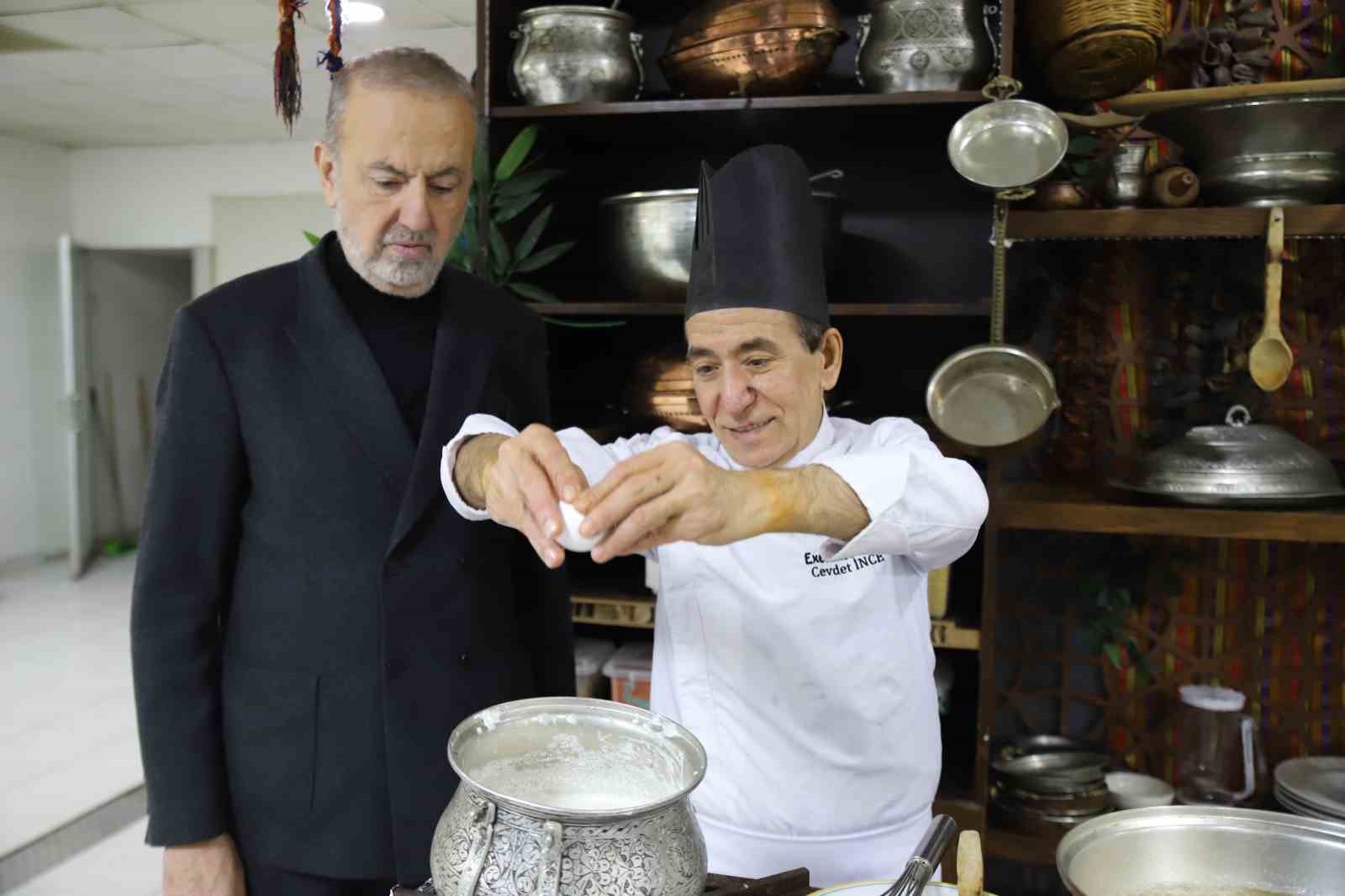 Şef Tahir Tekin Öztan: "Yuvalama sadece bir yemek değil, bir sosyalleşme geleneğidir"
