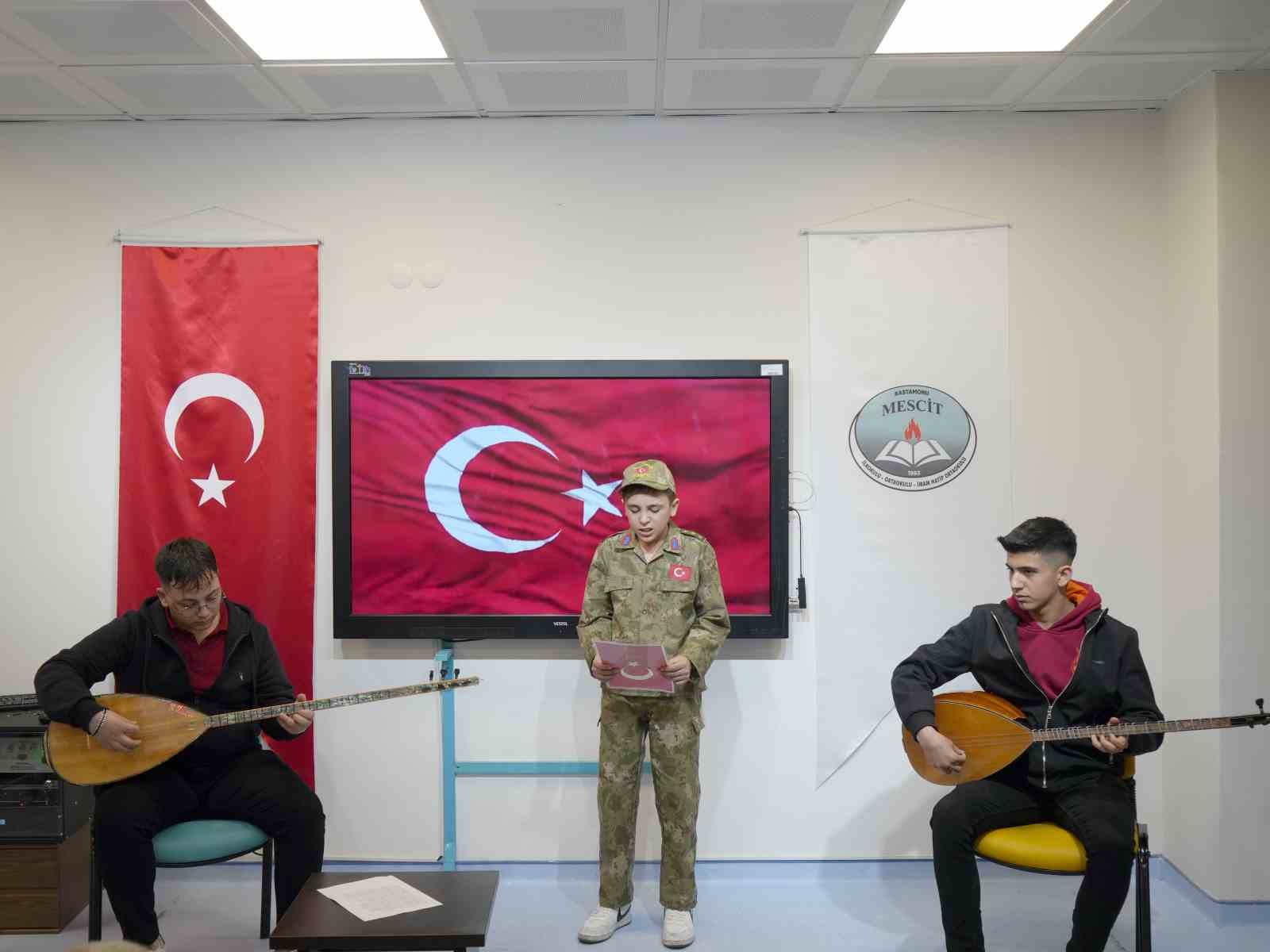 Şehidin adı köy okulundaki kütüphaneye verildi, ailesi gözyaşlarına hakim olamadı

