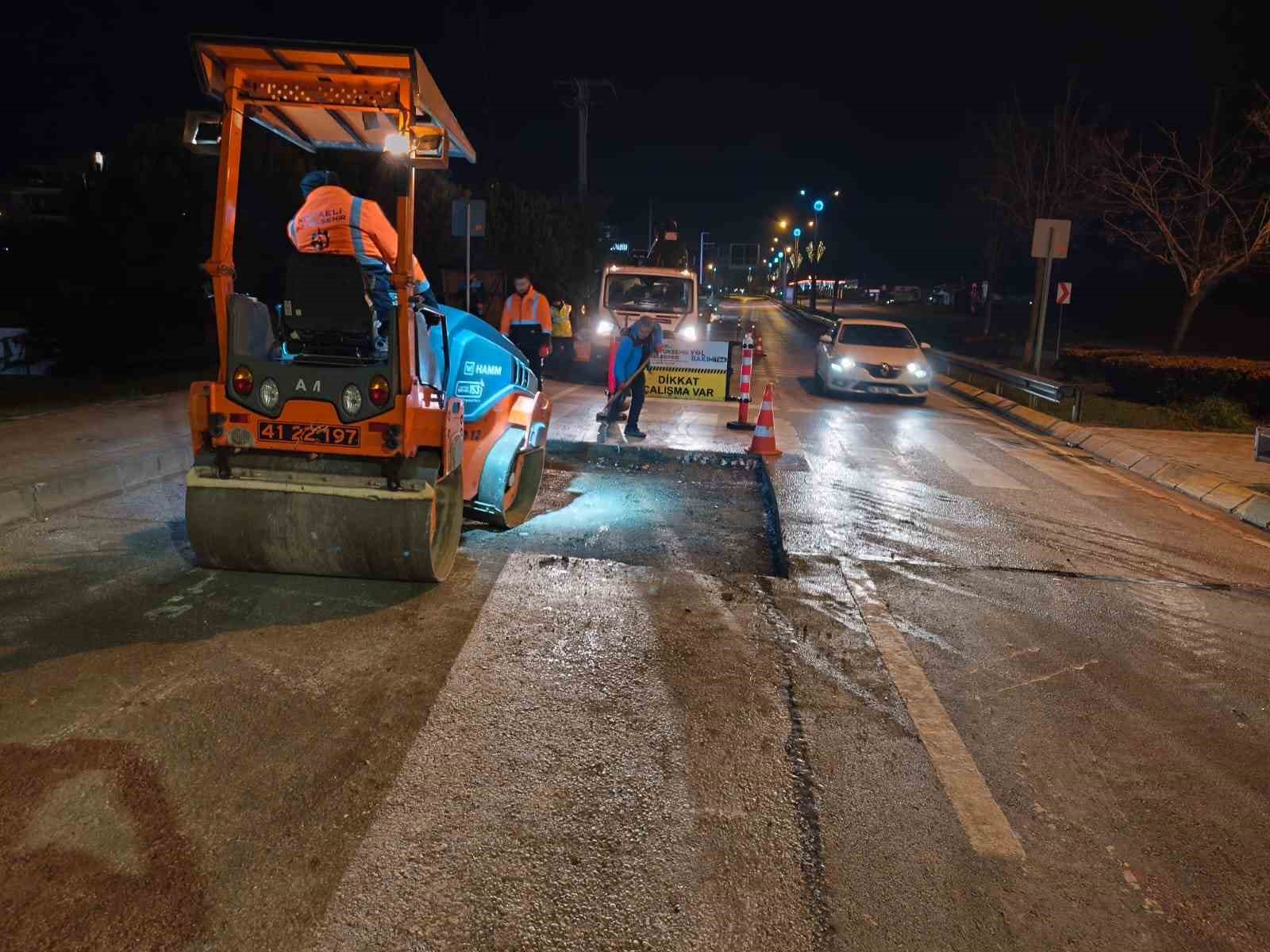 Şehir uyurken ekipler sahada
