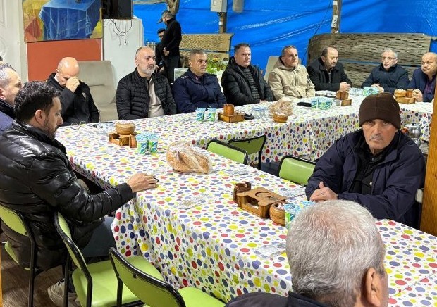 Şehit ailesinden iftar yemeği
