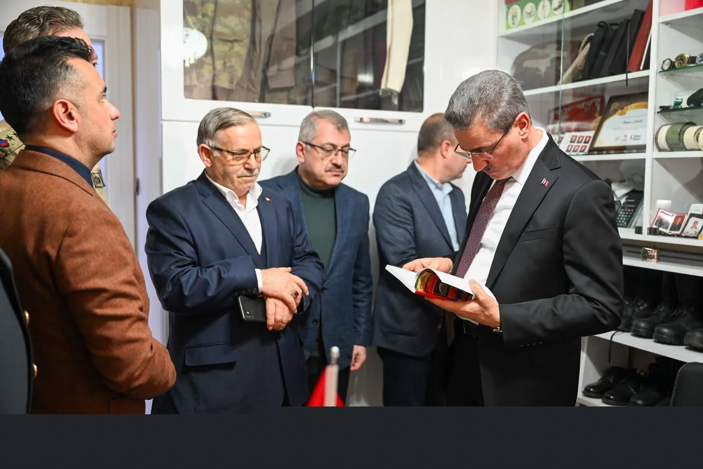 Şehit ailesine bayram ziyareti
