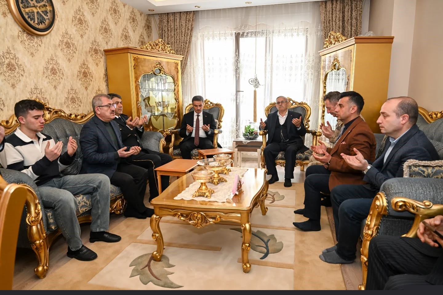 Şehit ailesine bayram ziyareti
