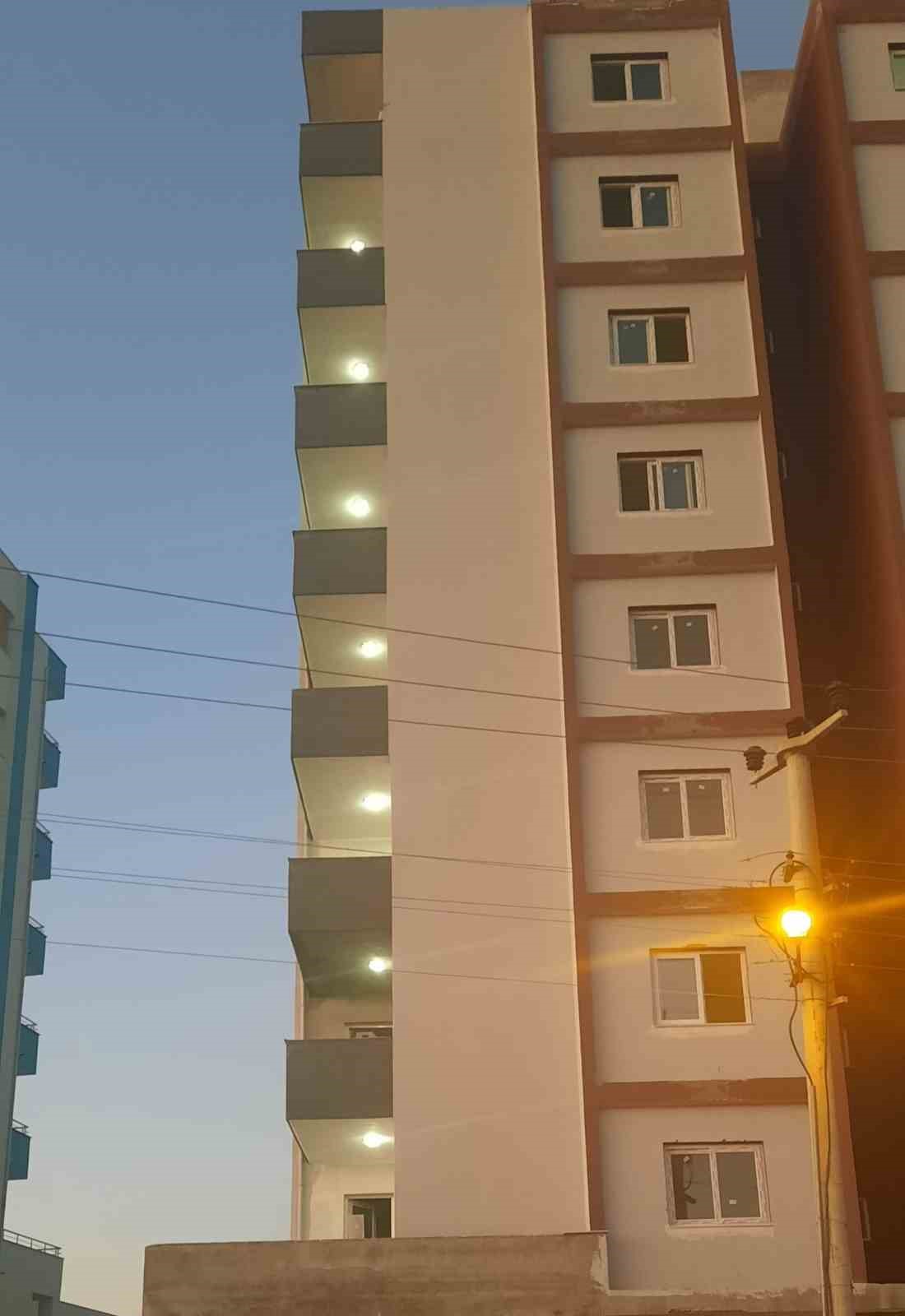 Şehit annesinin "ev mağduriyeti" iddialarına müteahhitten yanıt
