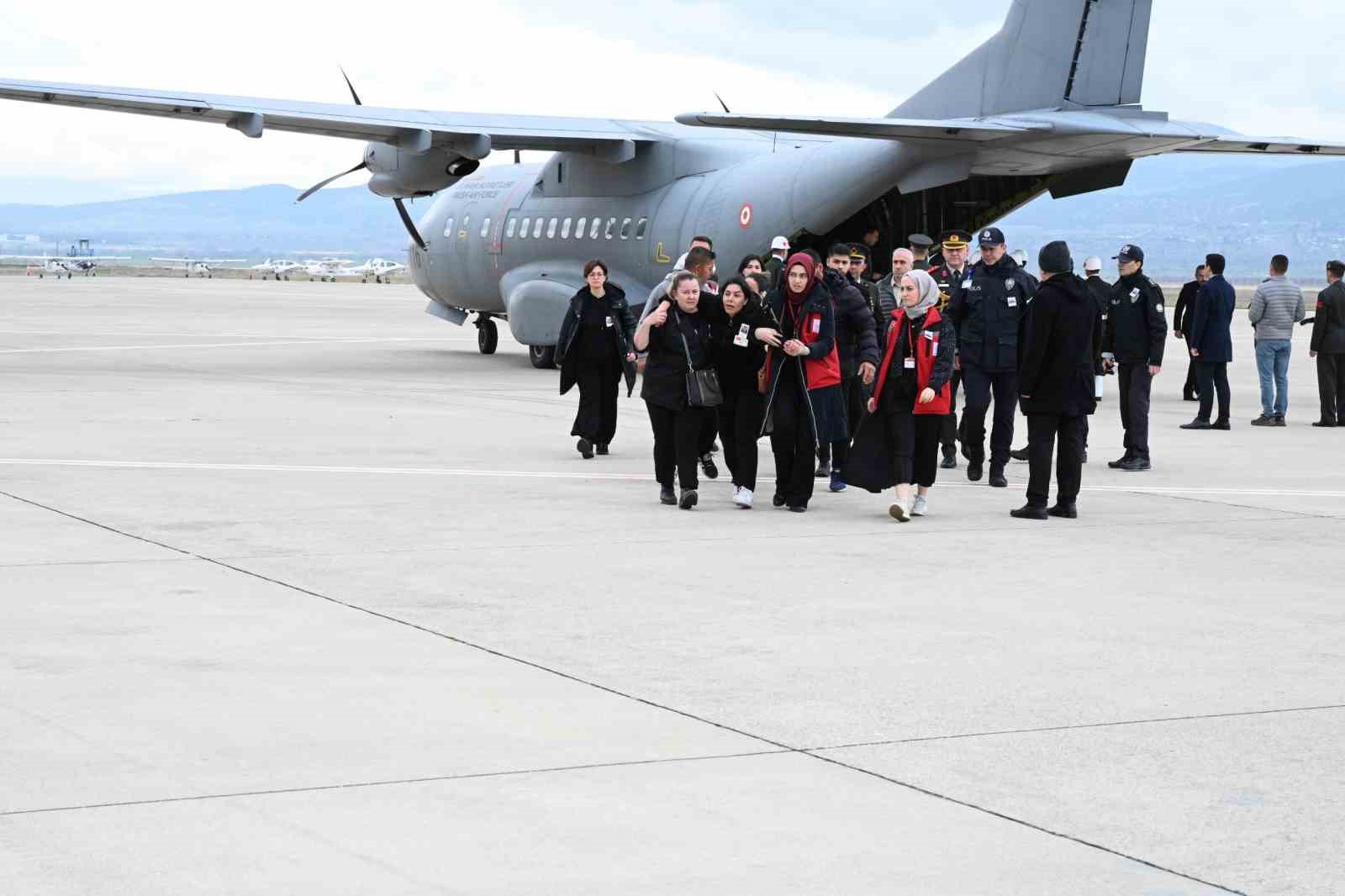 Şehit Binbaşı Sinan Taştekin’in naaşı Isparta’ya getirildi
