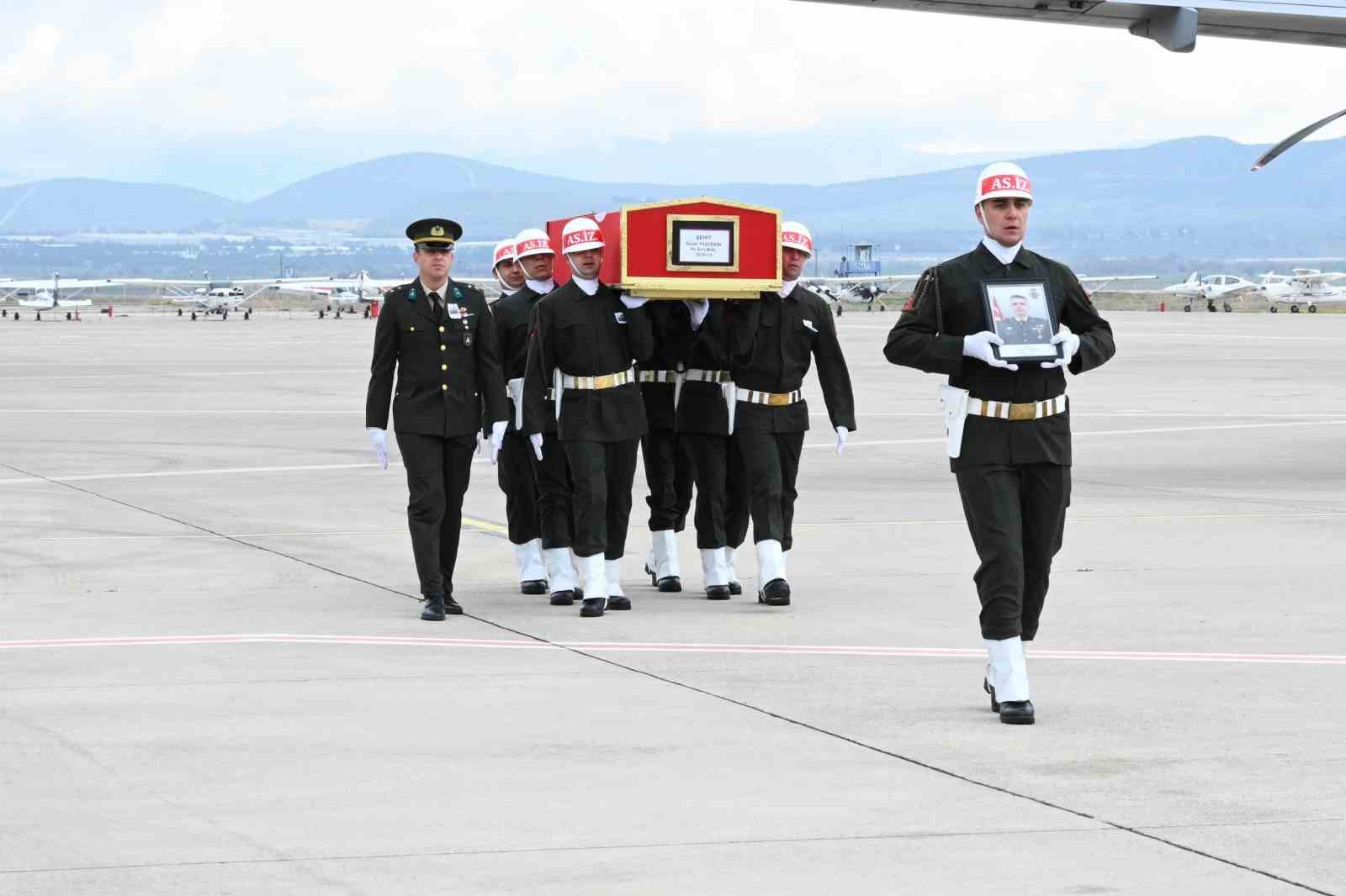 Şehit Binbaşı Sinan Taştekin’in naaşı Isparta’ya getirildi
