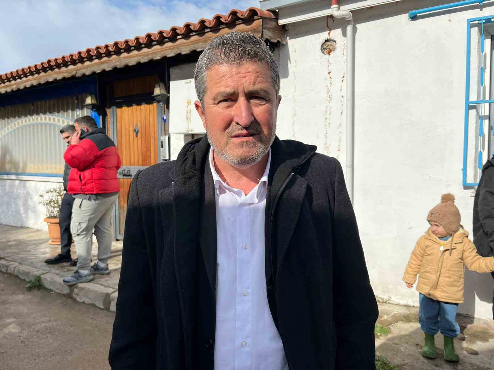 Şehit pilotun İzmir’deki evinde yas
Şehit pilotun İzmir’deki evinde yas