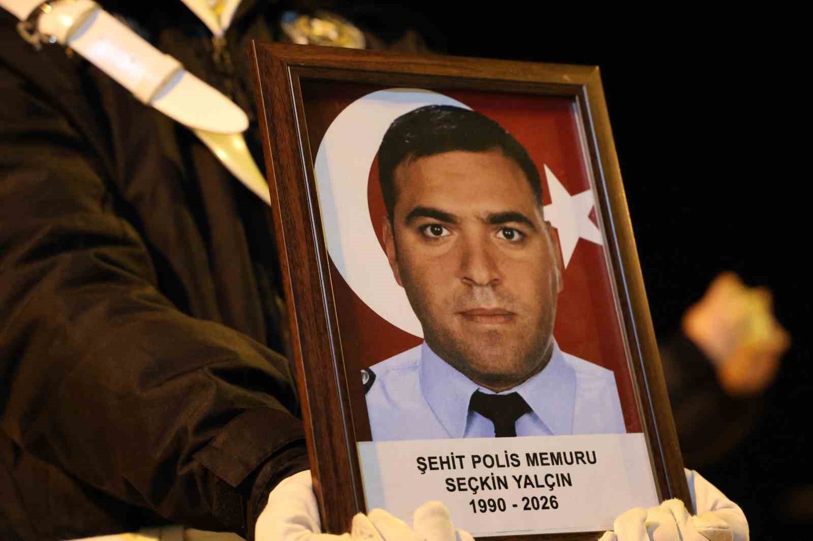 Şehit polis memuru Seçkin Yalçın, memleketi Elazığ’da törenle karşılandı
