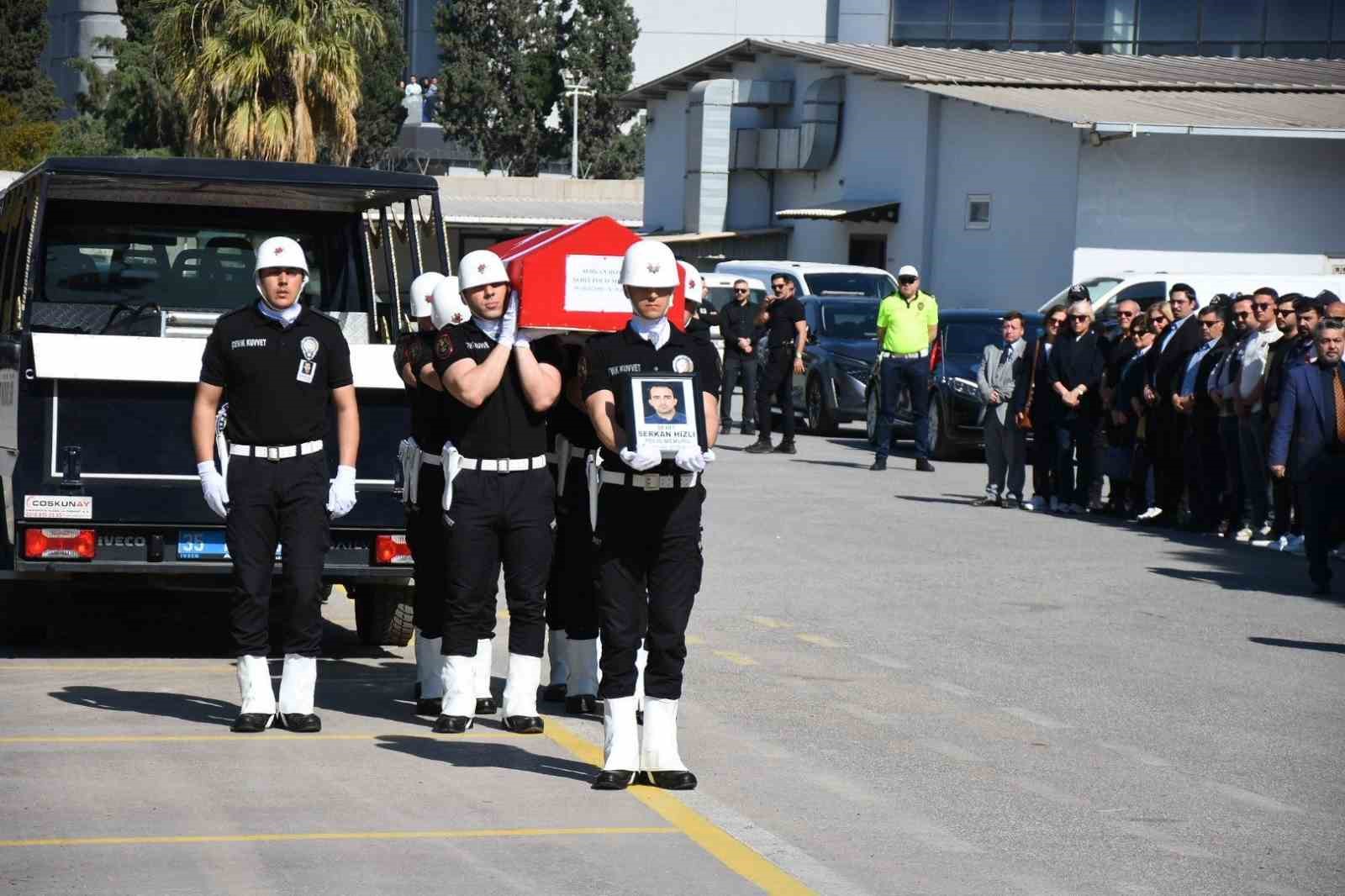Şehit Polis Serkan Hızlı, İzmir’den dualarla uğurlandı
