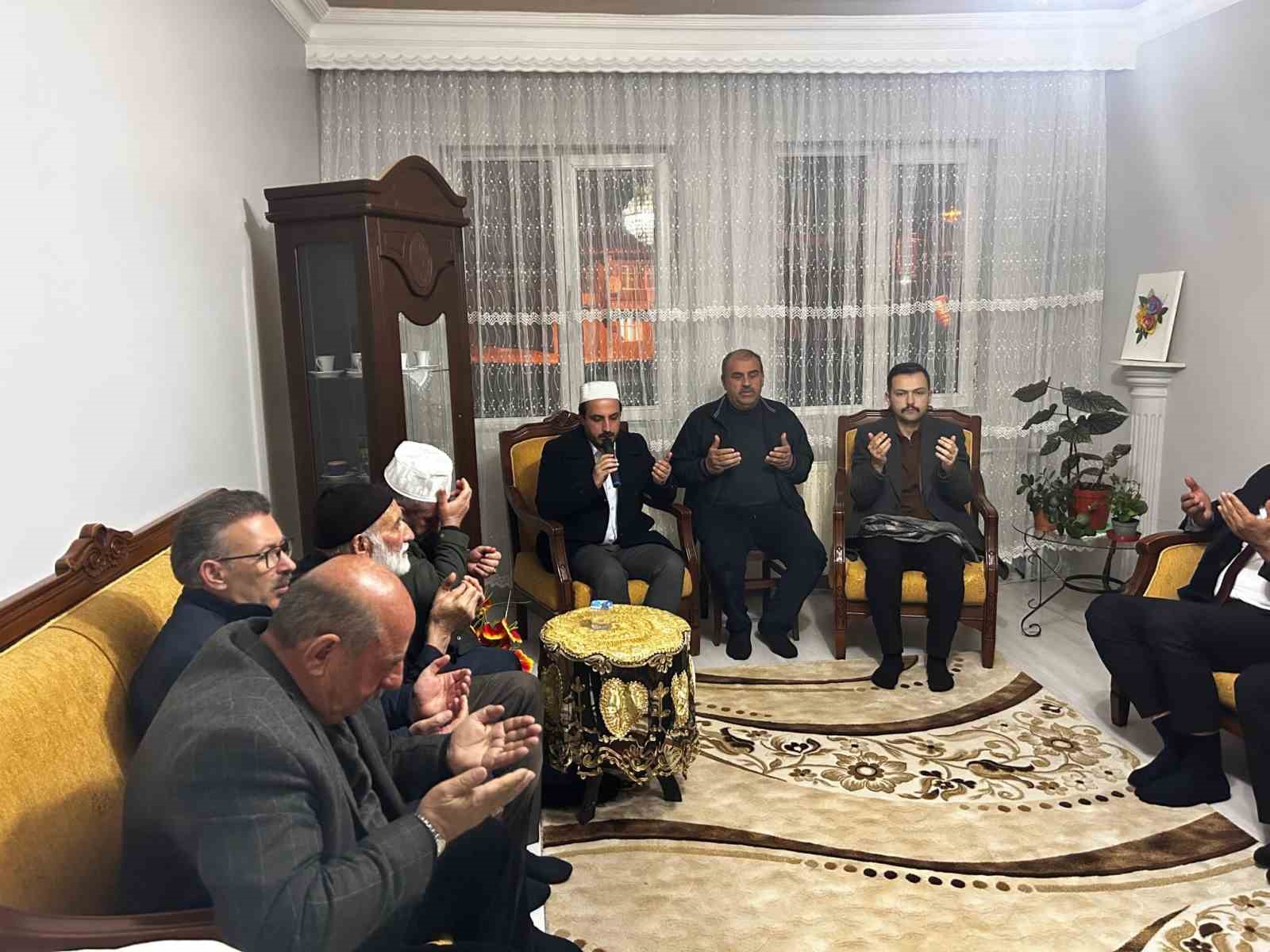 Şehit Semih Güven için mevlit programı düzenlendi
