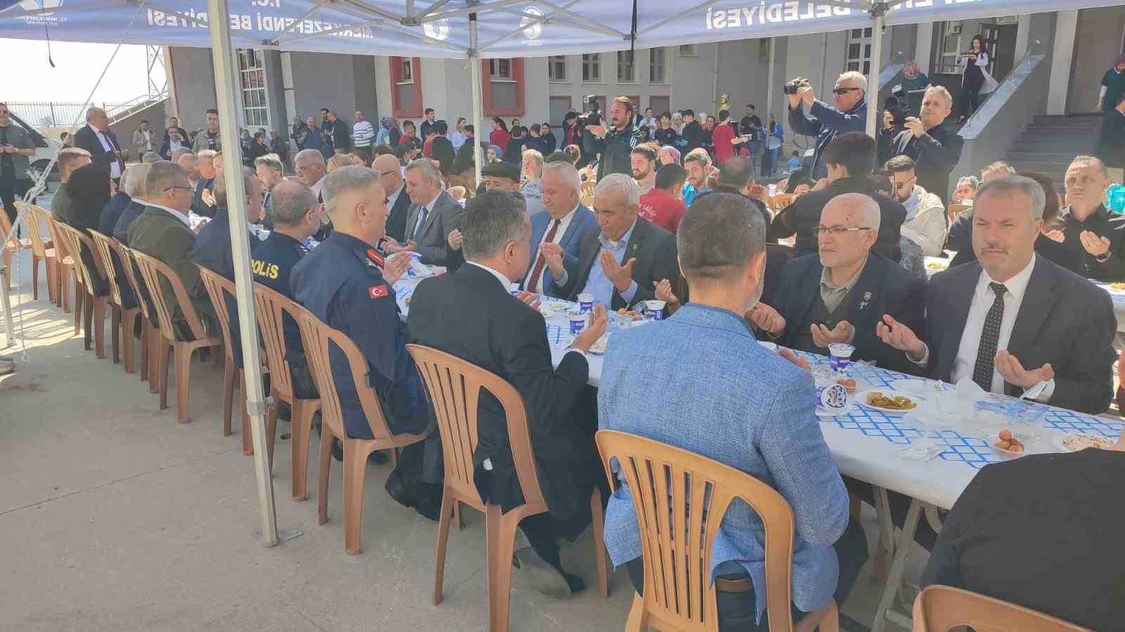 Şehit Teğmen Bekir Can Kerek, şehadetinin 4. yılında dualarla anıldı
