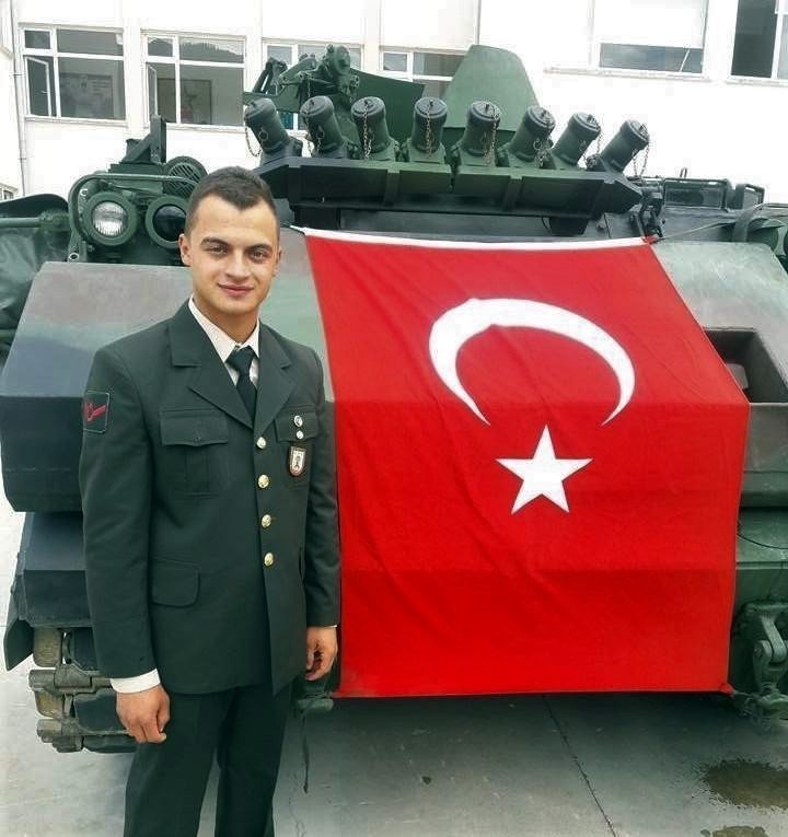Şehit Uzman Çavuş Selman Çelik, şahadetinin 9. yılında memleketi Kütahya’da dualarla anıldı
