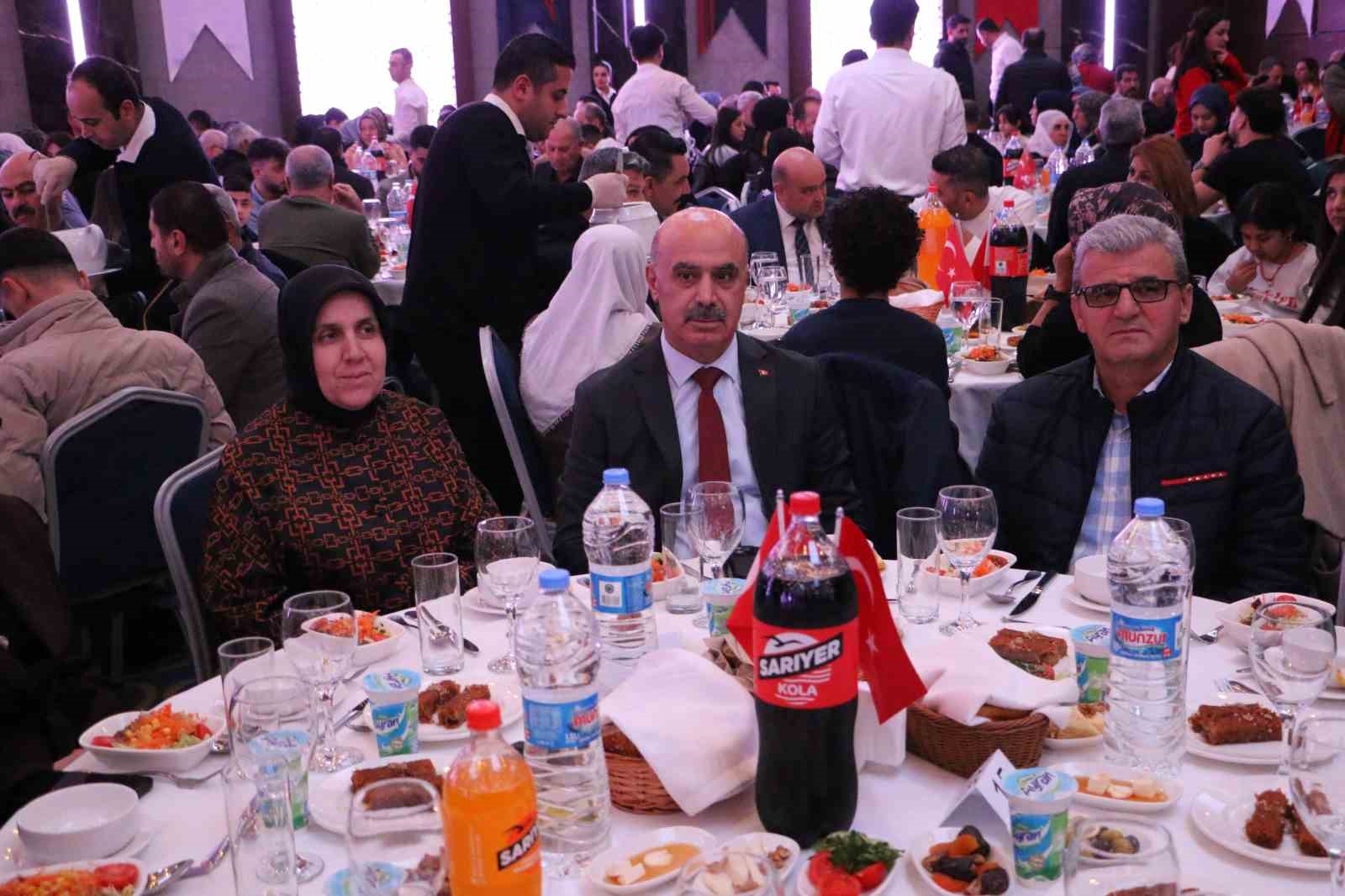 Şehit yakınları ve gaziler ilk iftarda bir araya geldi
