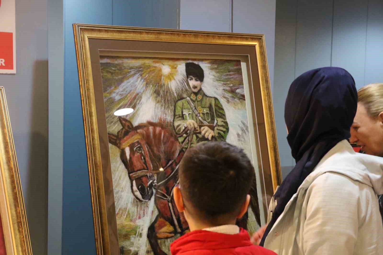 Şehit yakınları ve gaziler sanatla buluştu
