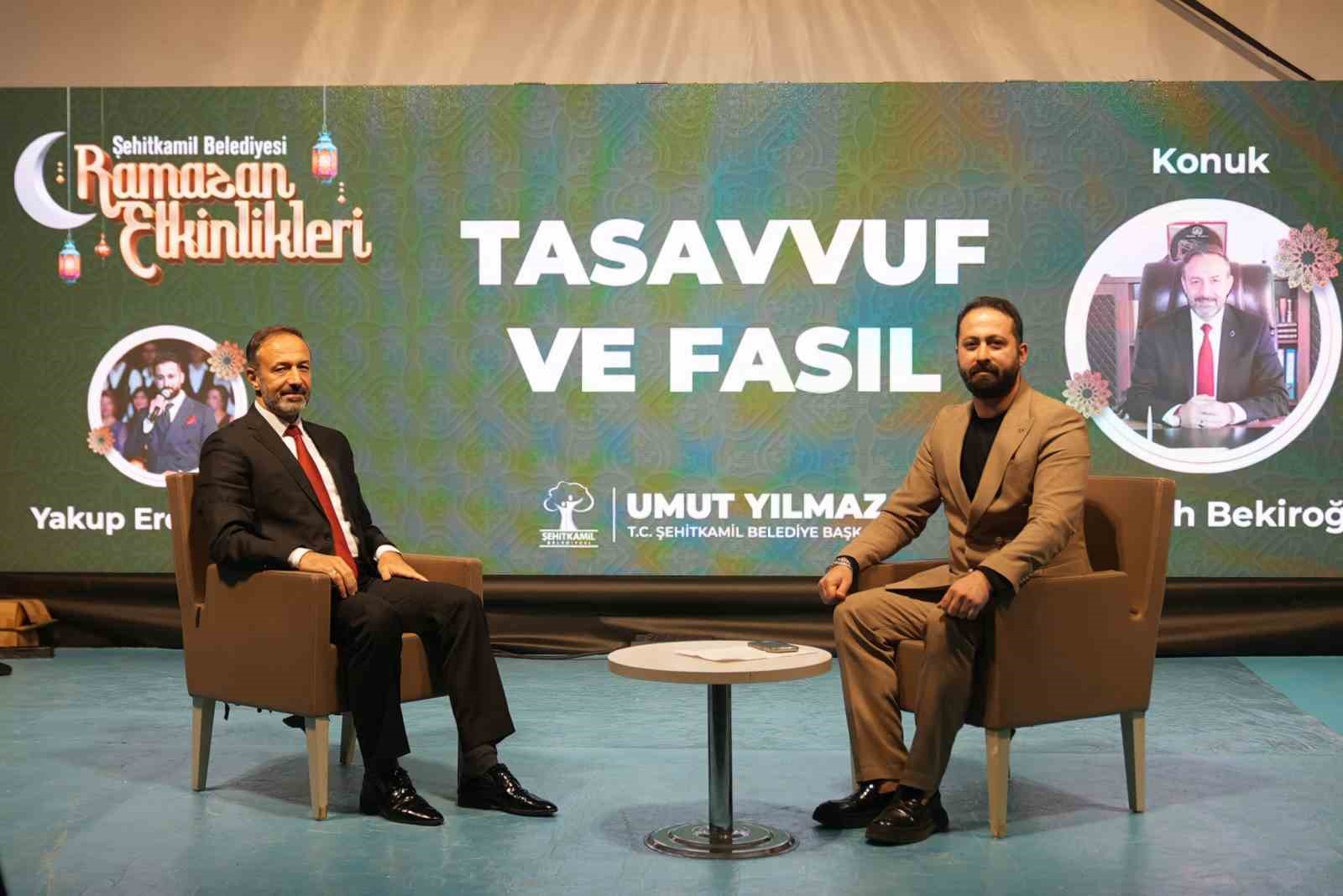 Şehitkamil’de Ramazan coşkusu ay boyunca sürecek
Şehitkamil’de Ramazan coşkusu ay boyunca sürecek