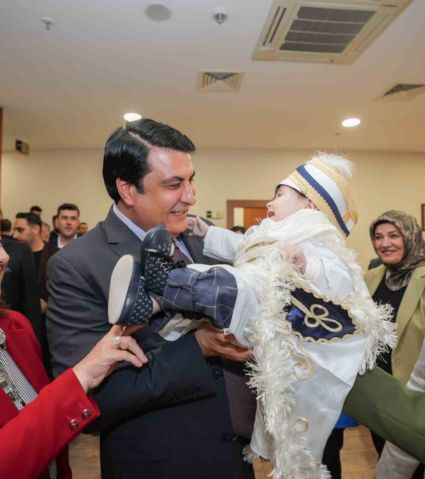Şehitkamil’de toplu sünnet coşkusu
