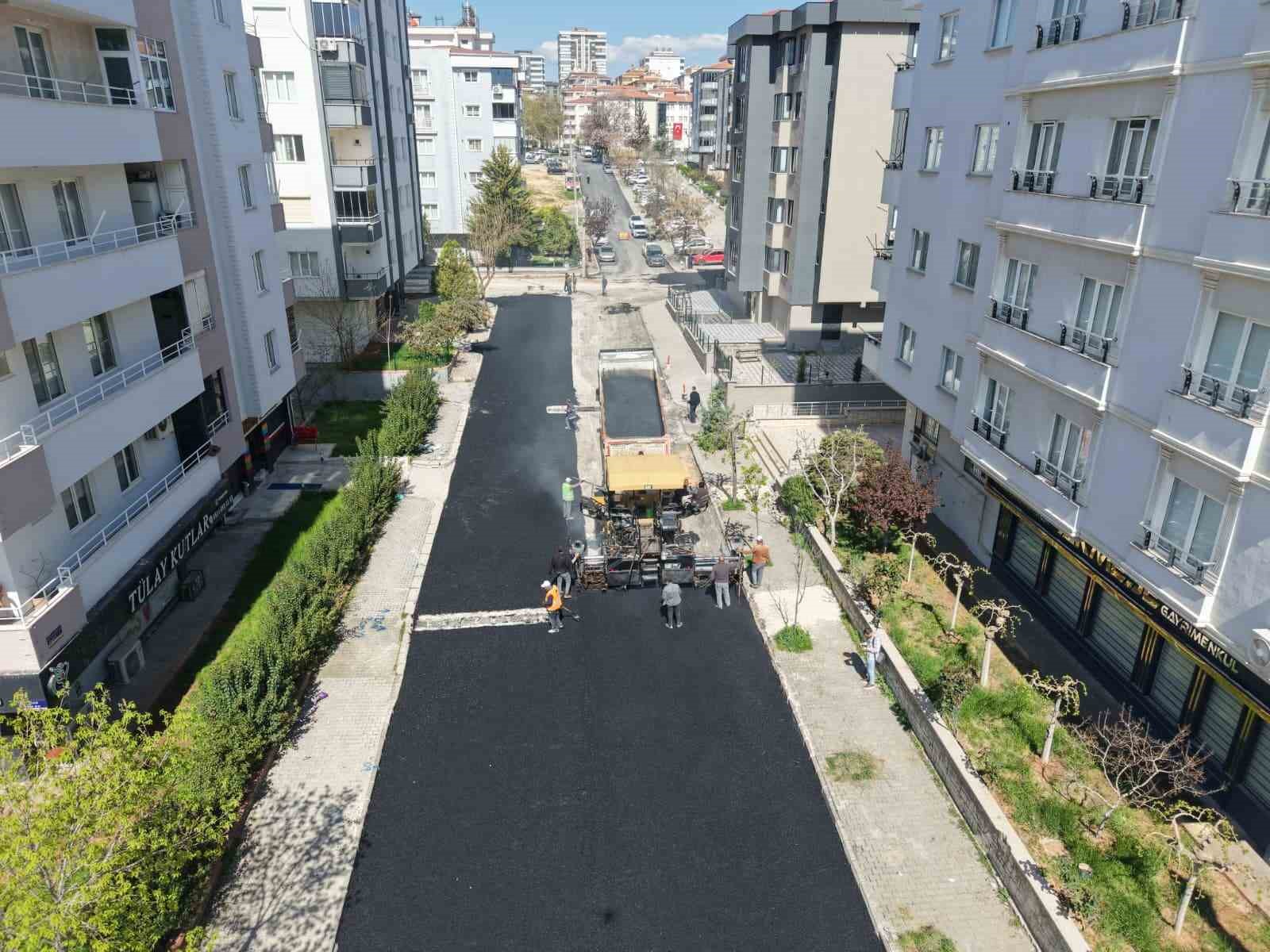 Şehitkamil’de yollar yenileniyor
