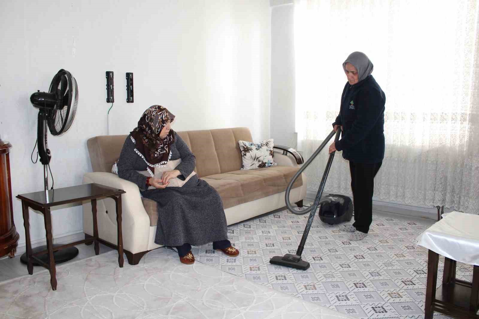 Şehitkamil’den gönüllere dokunan ‘Vefa Hizmeti’
