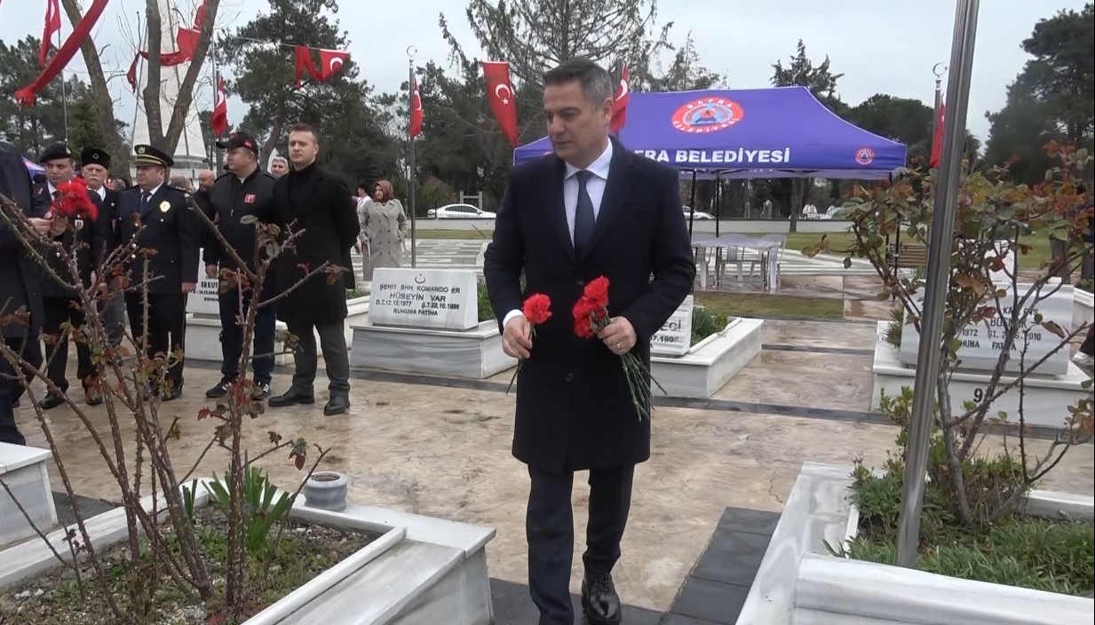 Şehitler Bafra’da dualarla anıldı
