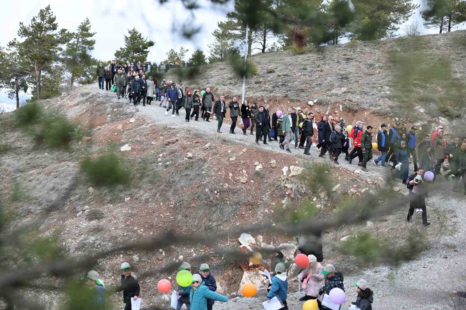 Şehitlerin ismi yürüyüş parkurunda yaşatılacak
