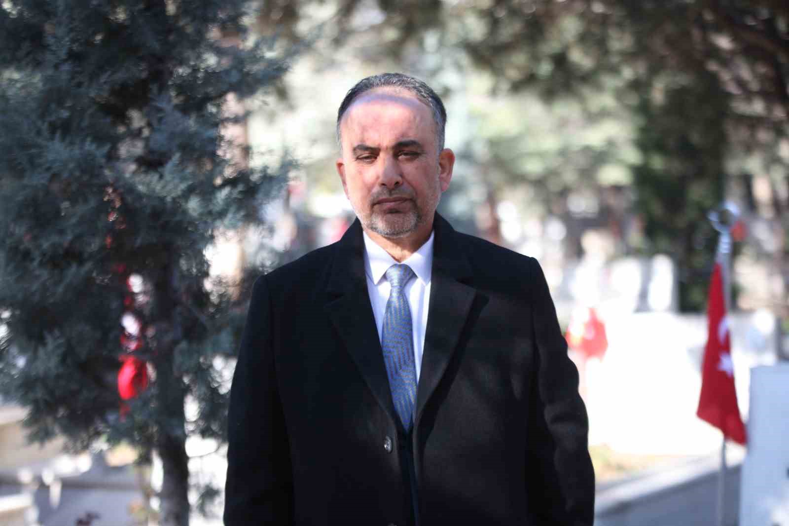 Şehitliklerde temizlik ve bakım çalışmaları başlatıldı
