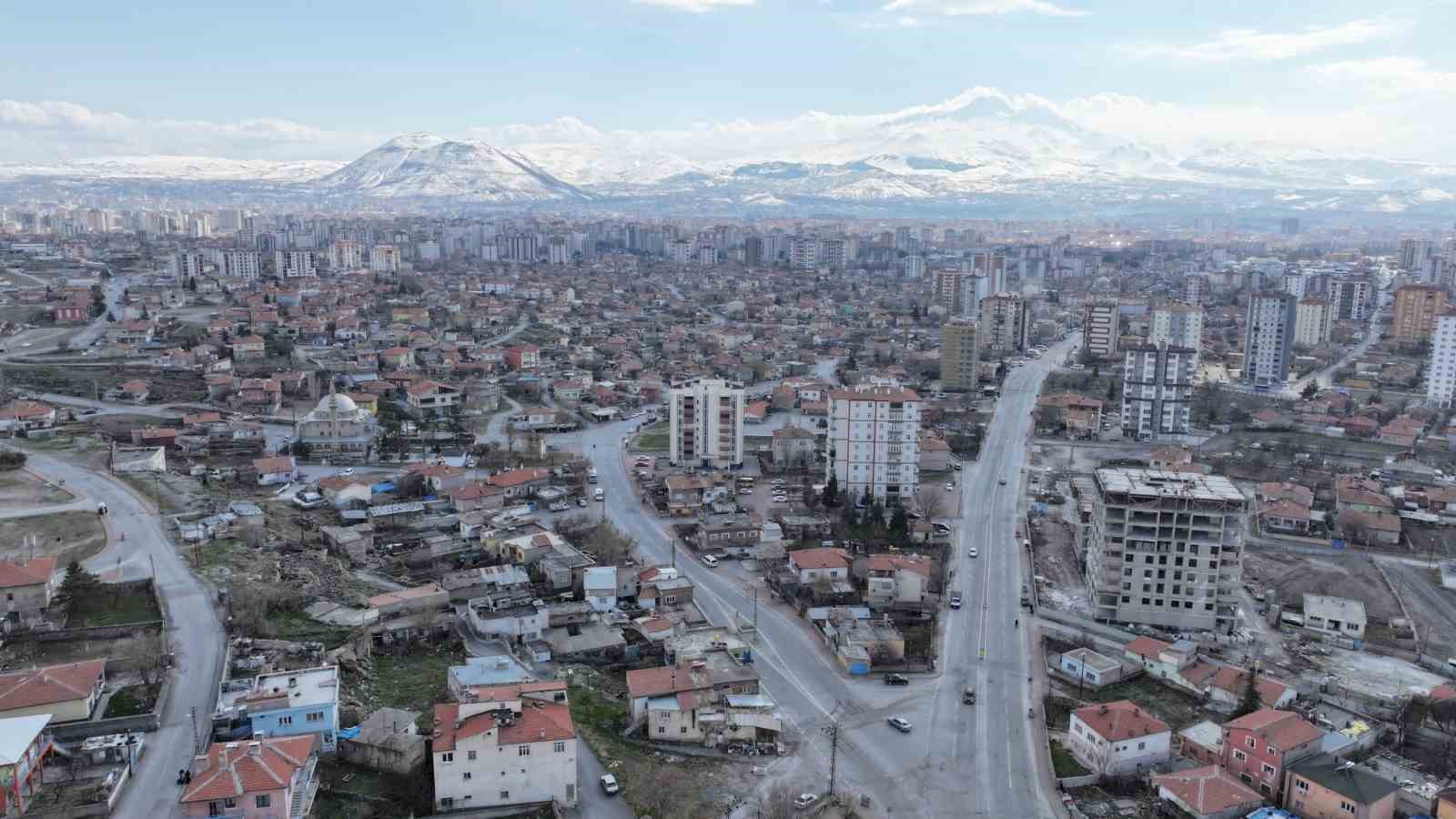 Şehrin kalbi Argıncık’ın tarihî dönüşümünde söz vatandaşın
Şehrin kalbi Argıncık’ın tarihî dönüşümünde söz vatandaşın