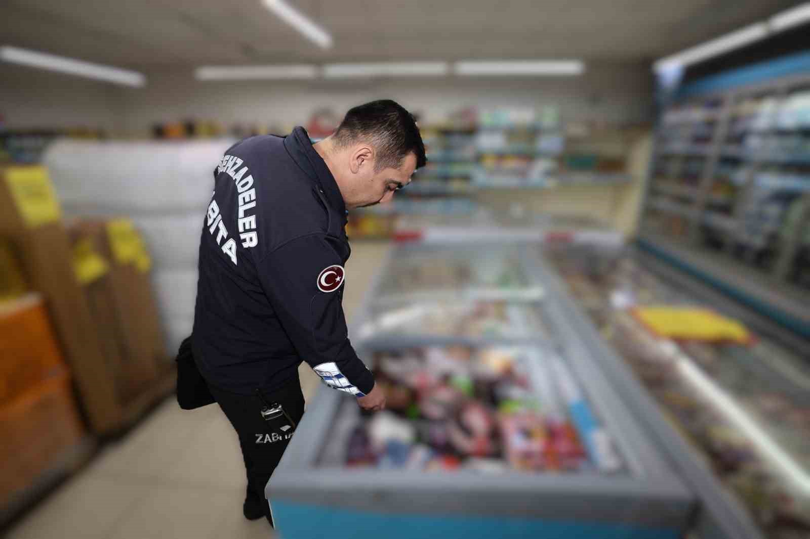 Şehzadeler’de kırsal mahalle marketlerine sıkı denetim
