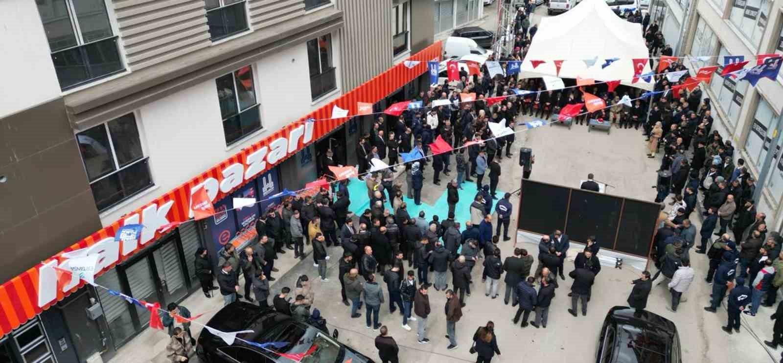 Sekmen: "Bu pazar; gönül belediyeciliğinin en güzel eseridir"
