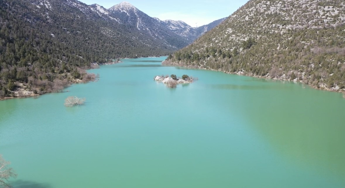 Sel suları altında kalan Antalya-Konya kara yolu yeniden ulaşıma açıldı
