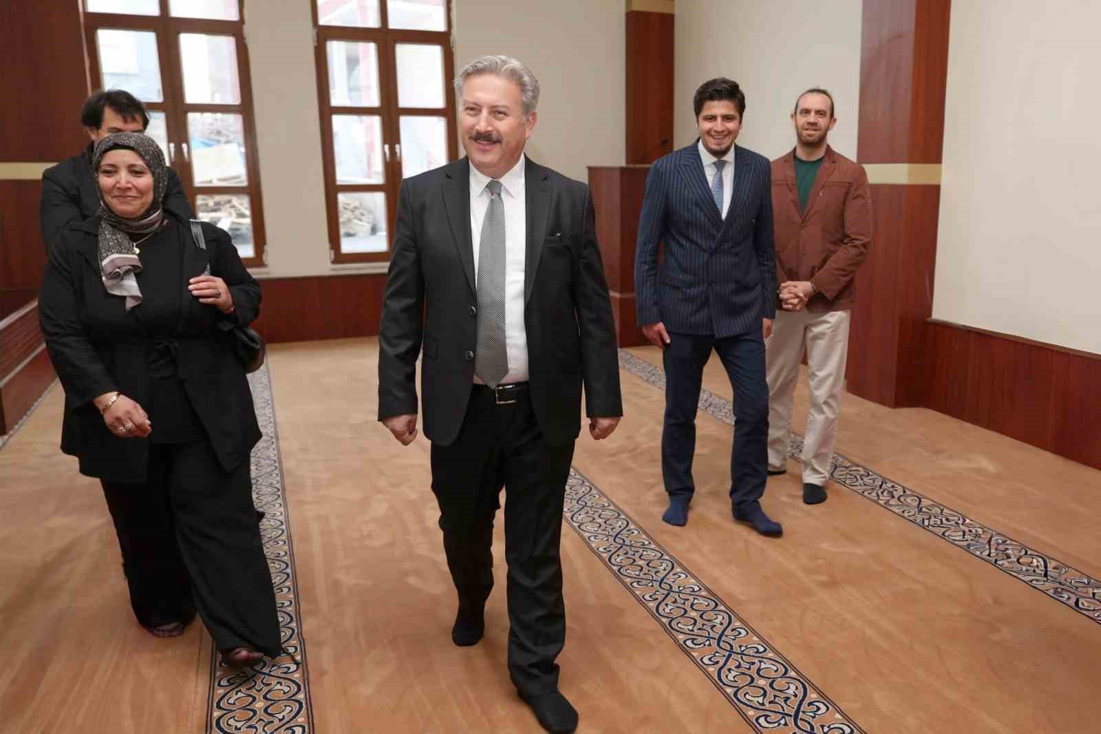 Selçuklu mahallesinin butik Hayrat Cami’si tamamlandı
