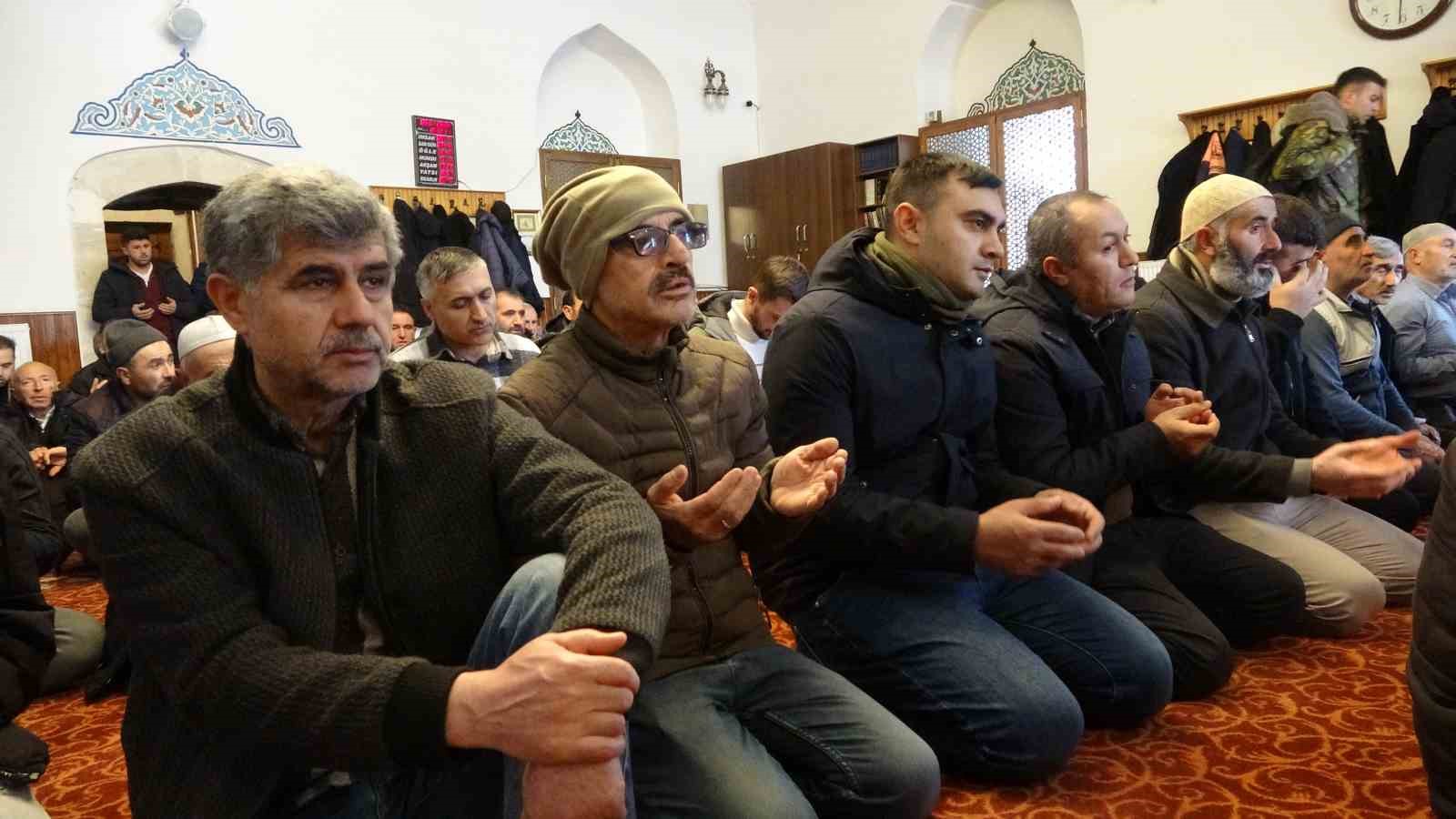 Selçuklu Sultanı mezarı başında anıldı
